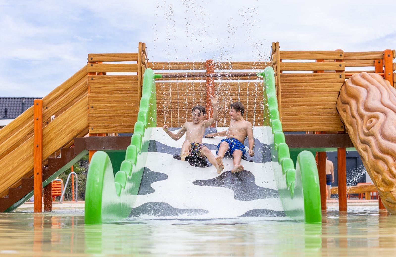 Family camping Twente swimming pool