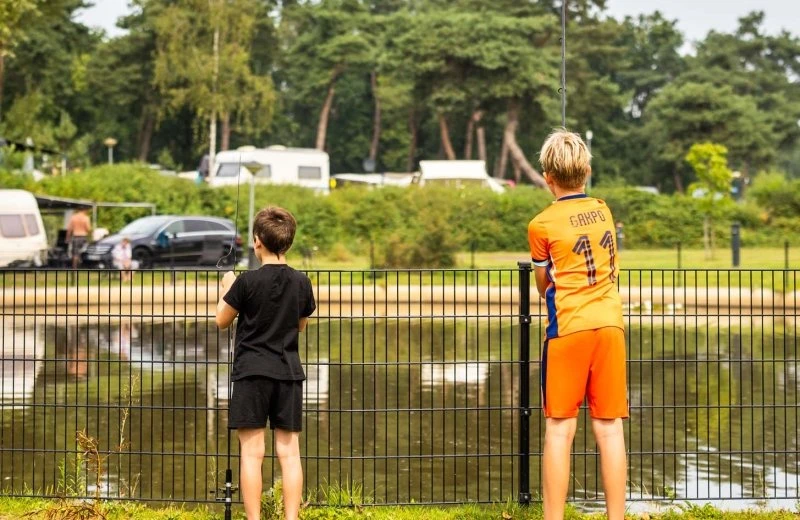 Holiday discount weeks August